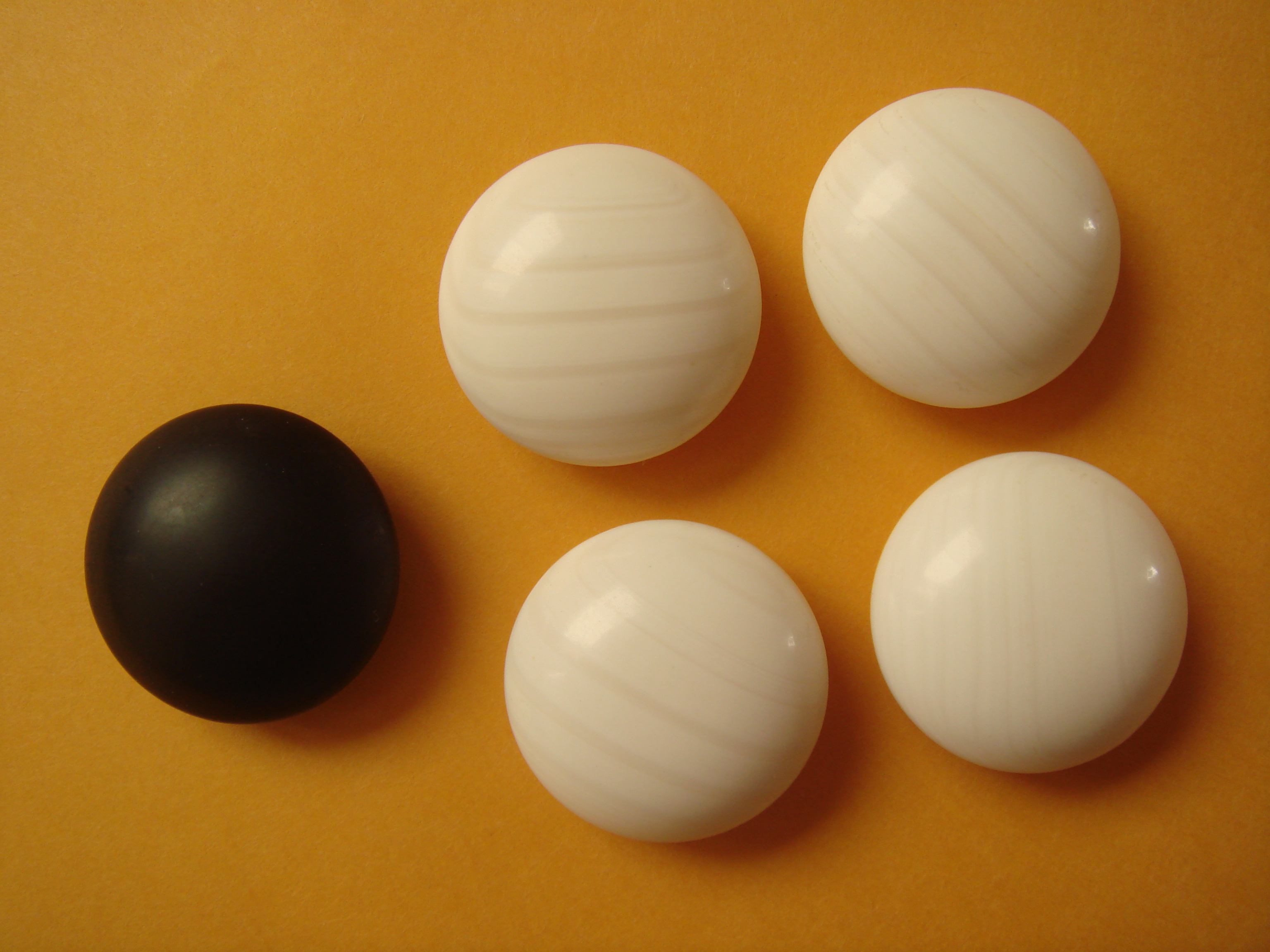 2014_05May_15-3_Shell_stones.jpg